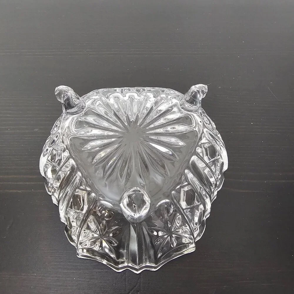 Vintage 3 Footed Triangular Clear Pressed Glass Candy Dish Nut Bowl Starburst - Picture 5 of 9